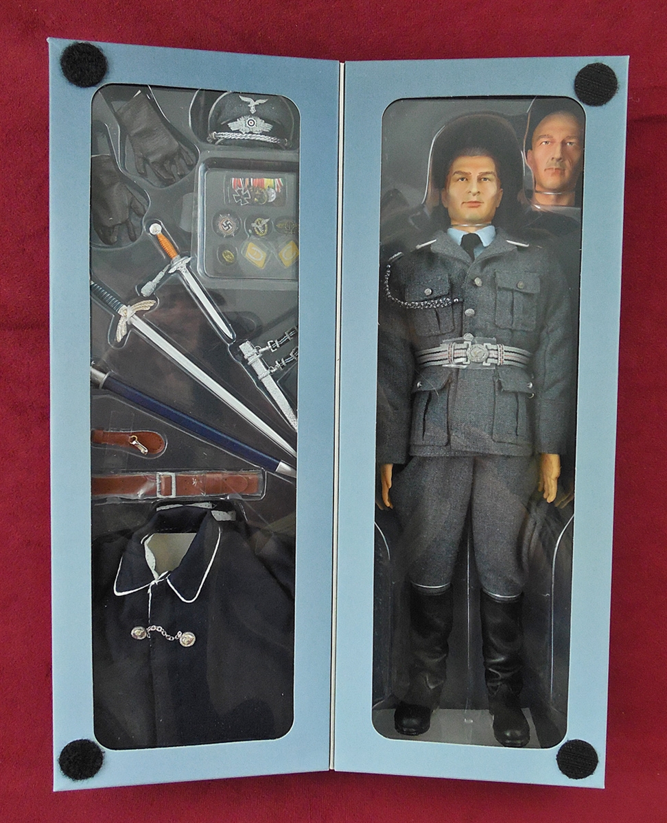 DID CORP 1935 GERMAN REITERREGIMENT 2 ROZAN STUBBENDORF 1/6 SCALE